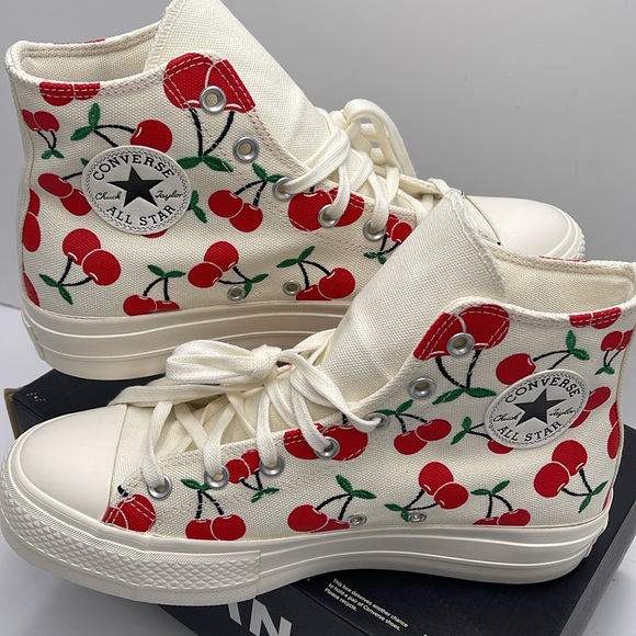 Converse WMNS CTAS LIFT HI
EGRET/RED/GREEN Cherry A08096C Platforms Sneakers - Picture 10 of 16